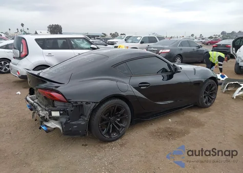 2021 Toyota Gr Supra 2.0 z USA, uszkodzony, nr VIN WZ1DB2C04MW042825